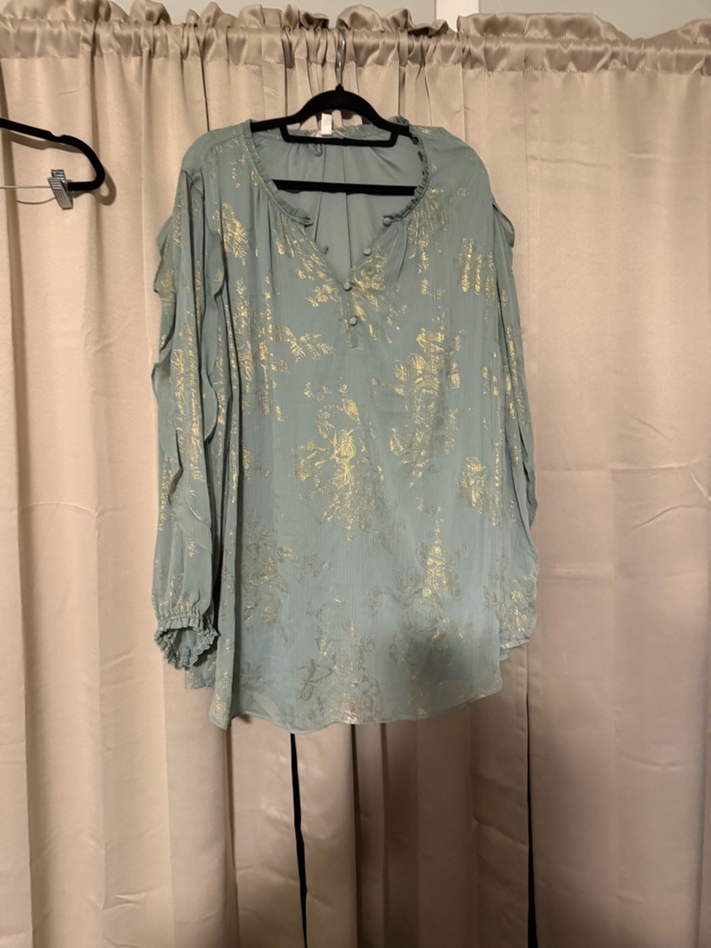 LC Lauren Conrad Light Blue Top with Gold Floral Foil